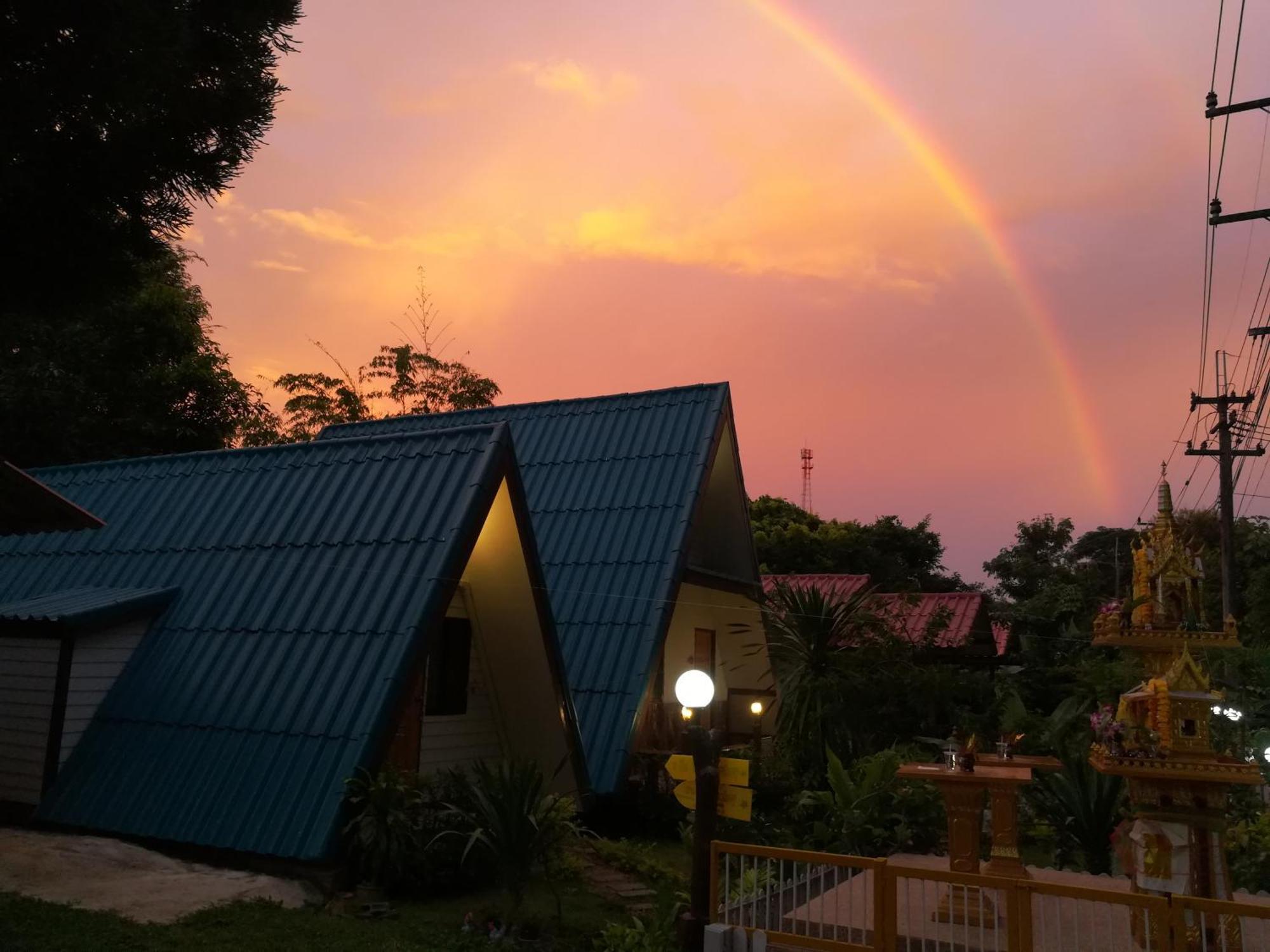 Star View Garden Villa Sai Yok Bagian luar foto